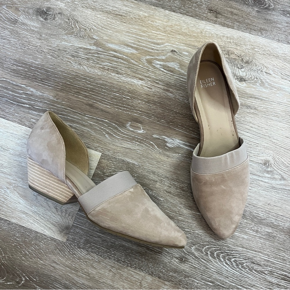 Eileen Fisher Light Tan Hilly Suede Almond Toe Slip On Wedge d'Orsay Pumps